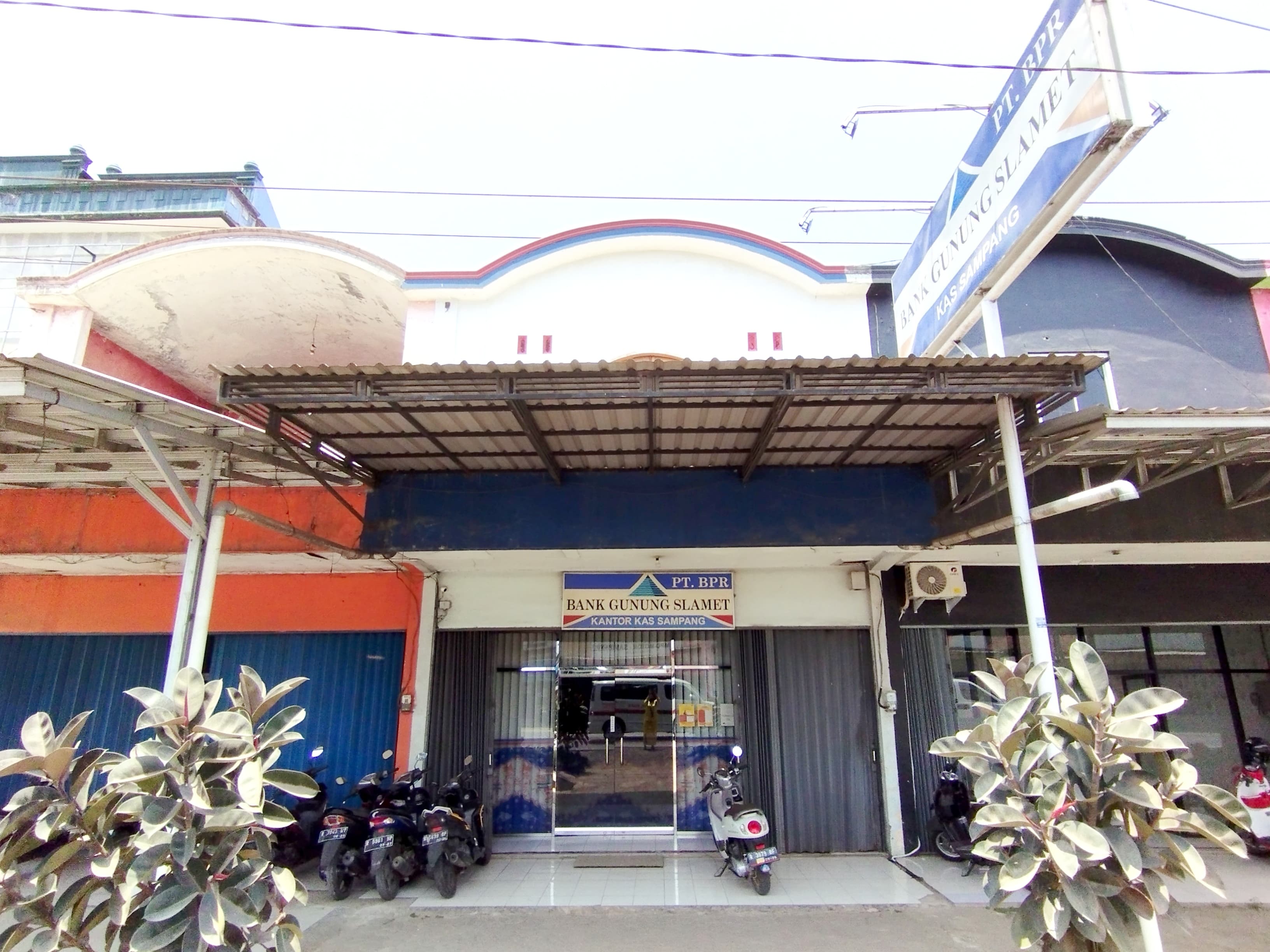 PT. BPR Gunung Slamet Kantor Kas Sampang